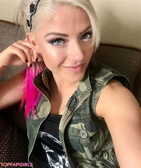 alexa bliss nude